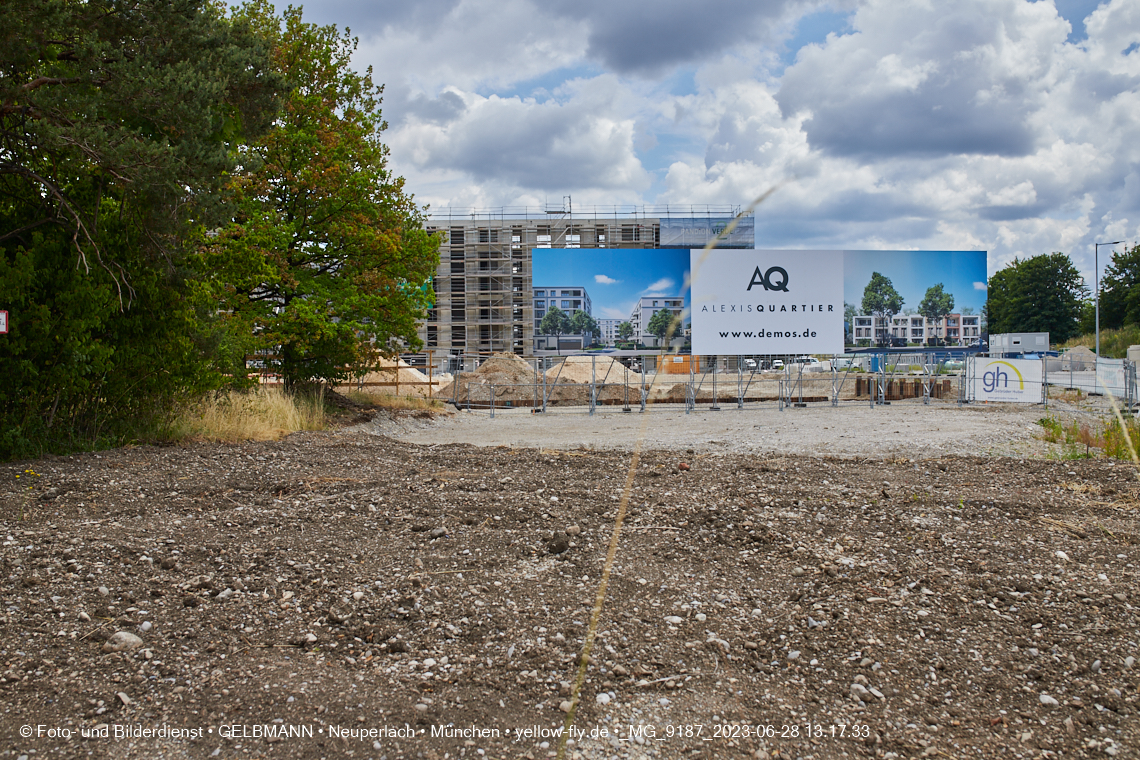 28.06.2023 - Baustelle Alexisquartier - neue DEMOS-Hinweisschilder